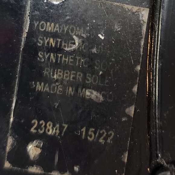 Steve Madden Black and Silver Sandals with Metallic Straps - Picture 15 of 15